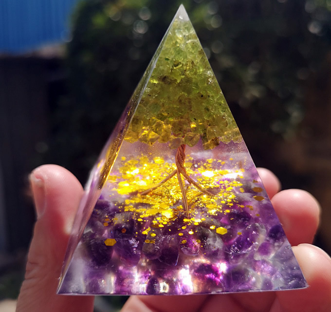 Natural Orgonite Pyramid Reiki Amethyst Energy Healing Chakra Meditation... - $11.99