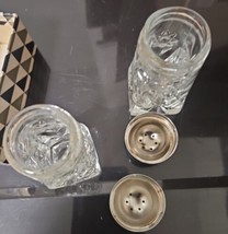 Vtg NIB Anchor Hocking Cut Starburst  Star Salt And Peppers Shakers Heavy - $9.58