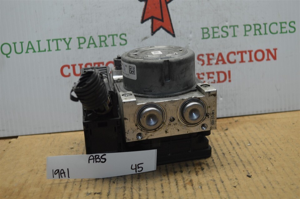 2013 Ford Fusion ABS Anti-Lock Brake Pump Control OEM DG9C2C405BK Module... - $88.19