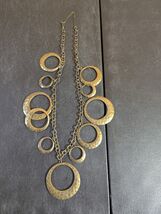 Gold Tone Necklace With Hoop Dangles - €10,22 EUR