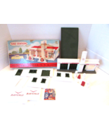 Bachmann 1800-149 Plasticville Gas Station O-S Gauge Building Kit Green M34 - $14.20