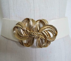 Vintage 70s Mimi Di N Goldtone Feather Swirl Buckle and Ivory Leather Belt Strip - £78.52 GBP