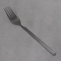 Castle Court Stainless Dinner Fork Textured Handle - £6.34 GBP