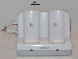 Wii Nyko Dual Rechargeable Charge Station 87000-A50 - £11.30 GBP