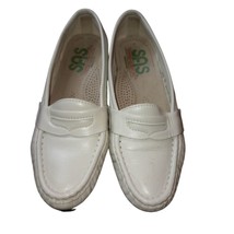 S.A.S Womans Size 4 1/2 M Tripad Comfort Slip on Penny Loafer - $14.03