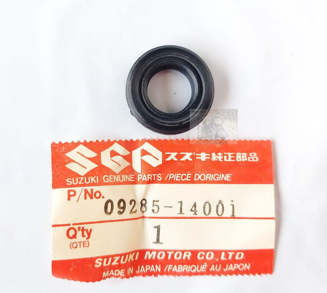 Primary image for Suzuki JR50 JR80 DS80 RM50 RM60 RM80 RV50 TM75 TS50 Kick Starter Oil Seal New