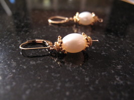Gold Pearl Earrings - £25.14 GBP