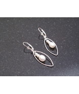 Silver Pearl Dangle Earrings - $38.84 CAD