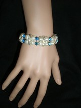 NeW Turquoise Rhinestones Stretch Beaded  Faux Pearls  Bracelet  - £4.00 GBP