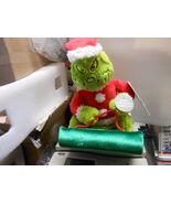 Hallmark &quot;Dr. Seuss - Sledding Grinch&quot; 2024 Sound &amp; Motion Plush Tableto... - $584.77 MXN
