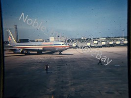 1973 American Airlines Boeing 707 at O&#39;Hare Gate Chicago Ektachrome 35mm Slide - £4.28 GBP