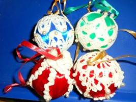 Handmade Crochet Wrapped Pinned Beaded Christmas Ornaments Lot of 4 Vintage - £17.88 GBP