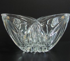 Mikasa San Larenz Pattern 4 Sided Tulip Crystal Glass Bowl 10 Inches Wide - £19.60 GBP