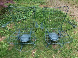 Pair Vintage Homecrest Swivel Patio Chairs - £404.52 GBP