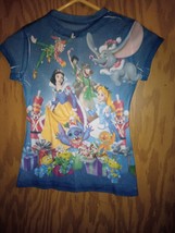 Disneyland Resort Christmas Graphic T-Shirt Disney Characters Youth Size Small - £14.48 GBP