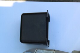 2003-2004 INFINITI G35 SEDAN REAR CENTER SEAT BELT HARNESS RETRACTOR K2869 image 4