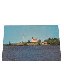 Postcard Copper Harbor Michigan Lighthouse Extending Lake Superior Chrome - £5.33 GBP