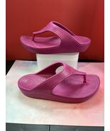 Crocs Womens Sloane Sandal Size 8 Hot Pink Rubber Thong Platform Flip Flop - $29.70