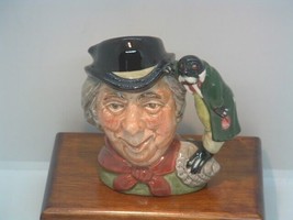 Pre-Owned 1964 Royal Doulton The Walrus &amp; Carpenter Bernstein Figurine  - $99.00