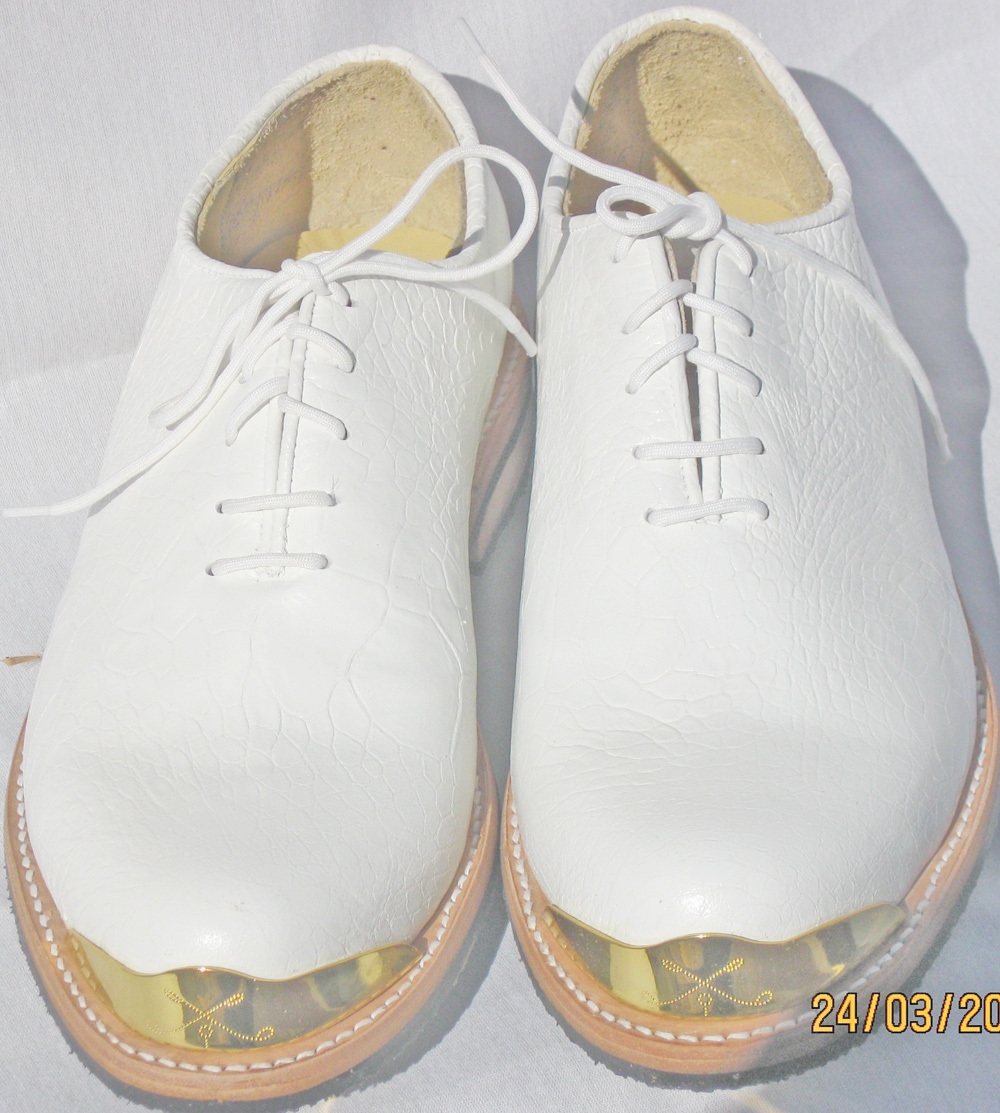 Primary image for Men Siena White Crocodile Gold Toe golf shoes by Vecci