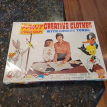 Vintage 1975 Paint Your Own Creative Clothes With Looney Tunes - £17.74 GBP