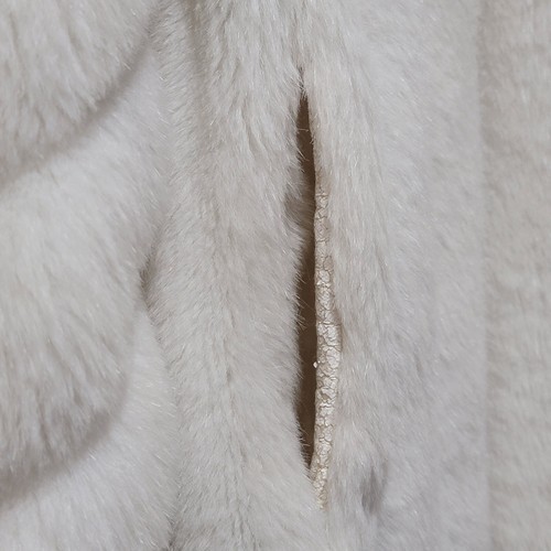 Vintage 80’s Monterey Fashions White Faux Fur High Pile Coat Women’s 14 USA Item image 4