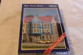 HO Scale Pola, Blue Horse Hotel Kit #11185 Vintage BN sealed box - £44.09 GBP