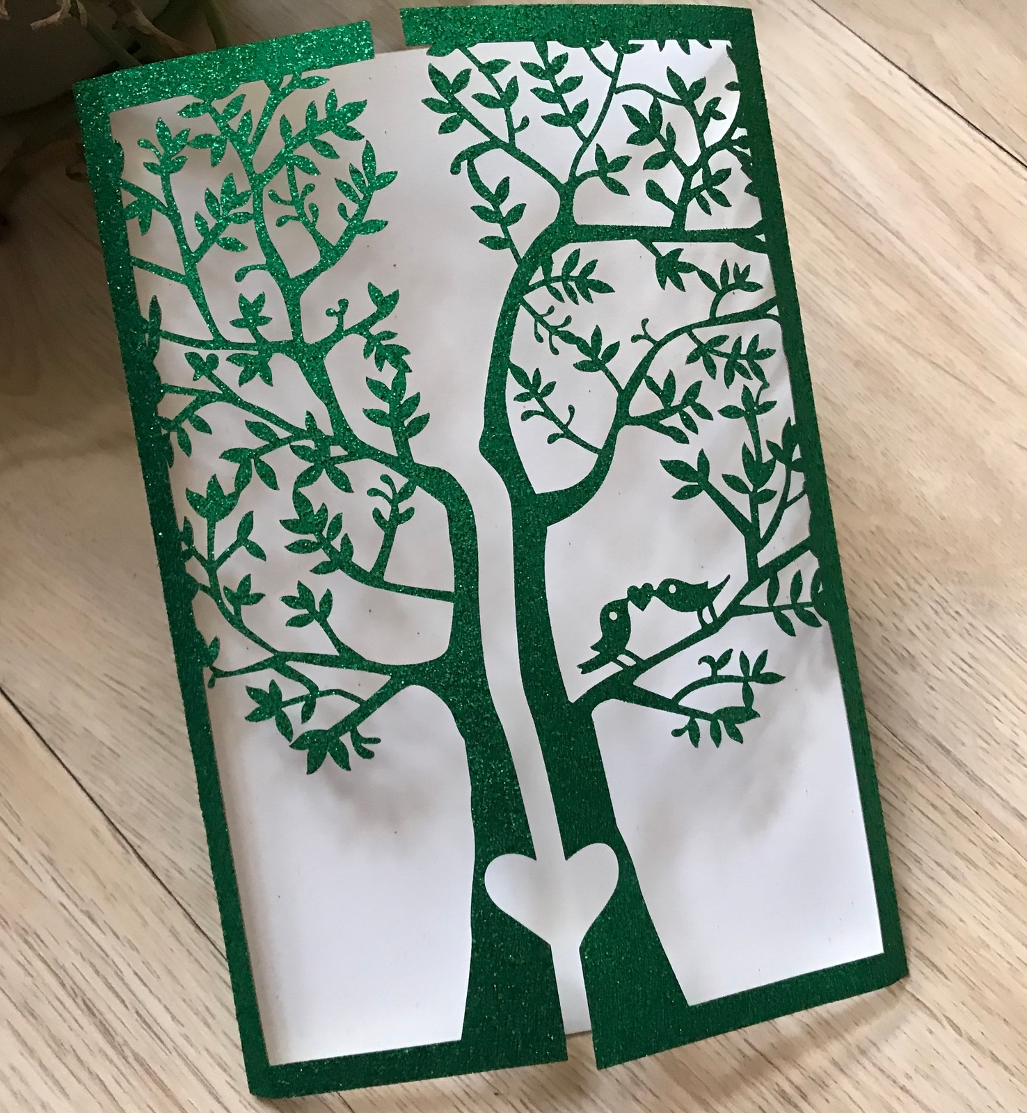 Tree Laser Cut Wedding Invitation Cards 50pcs Birthday Greeting Cards ...