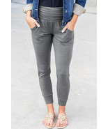 Gray High Waist Pleated Pocket Leggings - $227.77 MXN