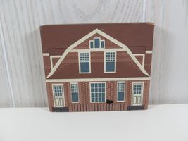 The Cats Meow wooden village Limberlost Cabin Geneva Indiana shelf sitte... - $4.15