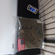 Swaggers designed by Genesis Men's XL Button Up Green Shirt U.S. Force U.S. Flag image 8