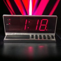 Vintage Spartus Electronic Alarm Clock Big Large Screen 90s 526N VIDEO WORKS  - £15.65 GBP