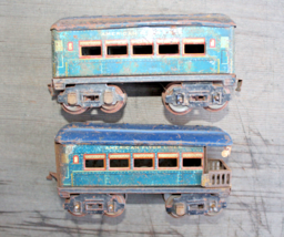 2 American Flyer Prewar O Gauge Blue Passenger Cars  b2 - $12.00