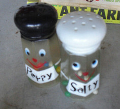 Lot of  2 Vintage Plastic Salt and Pepper Shaker Children Toys - £14.21 GBP