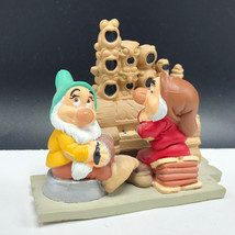 Walt Disney Store Lil classics figurine cake topper Snow White grumpy bashful  - £21.04 GBP