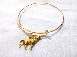 NEW 2 SIDED 3D WOLF DETAILED ANIMAL CHARM ON GOLDTONE ADJUSTABLE BANGLE ... - $5.99