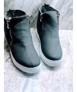 Womens Hidden Wedge Sneakers Side Zipper Platform Booties Size 5 - $39.48