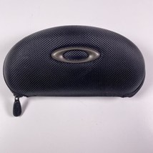 Oakley Black Fabric Clam Shell Zippered Sunglass Case Eyeglasses - $9.89