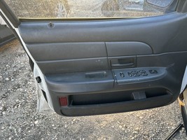 CROWN VIC 2005 Front Door Trim Panel 104757753 - £124.17 GBP