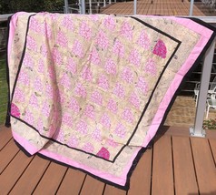 Quilt Top Eyelet Fabric Quarter Circle Pink Black 61 x 62 NEW - $79.19