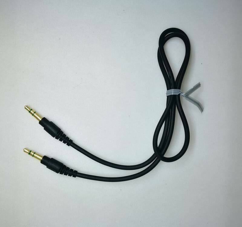 0.6m Sony 3.5mm Male to M Headphone Gold Jack Audio in Car Aux Short Cable - $5.75