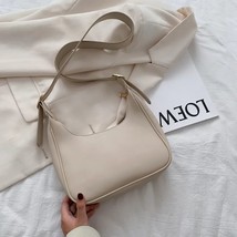 PU Leather Street Crescent Zipper  Handbag Casual Retro Mini  Bag Female Simple  - £116.97 GBP