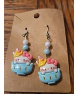 Hello Kitty Earrings Dangle - $256.54 MXN