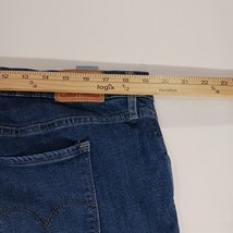 Levi's 311 Women's Blue Shaping Skinny Capri Jeans Size 20W (38×22) image 6