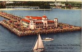 St. Petersburg Florida Recreation Pier Million Dollar Linen Postcard SAILBOAT A3 - £17.01 GBP