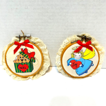Vintage Handmade Christmas Embroidery Hoop Ornaments Dog Angel Lot 2 - £12.44 GBP