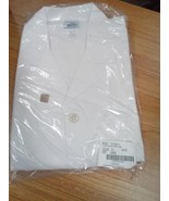 Meta Fundmentals Lab Coat White Sz L 89BxEARE  - $16.99