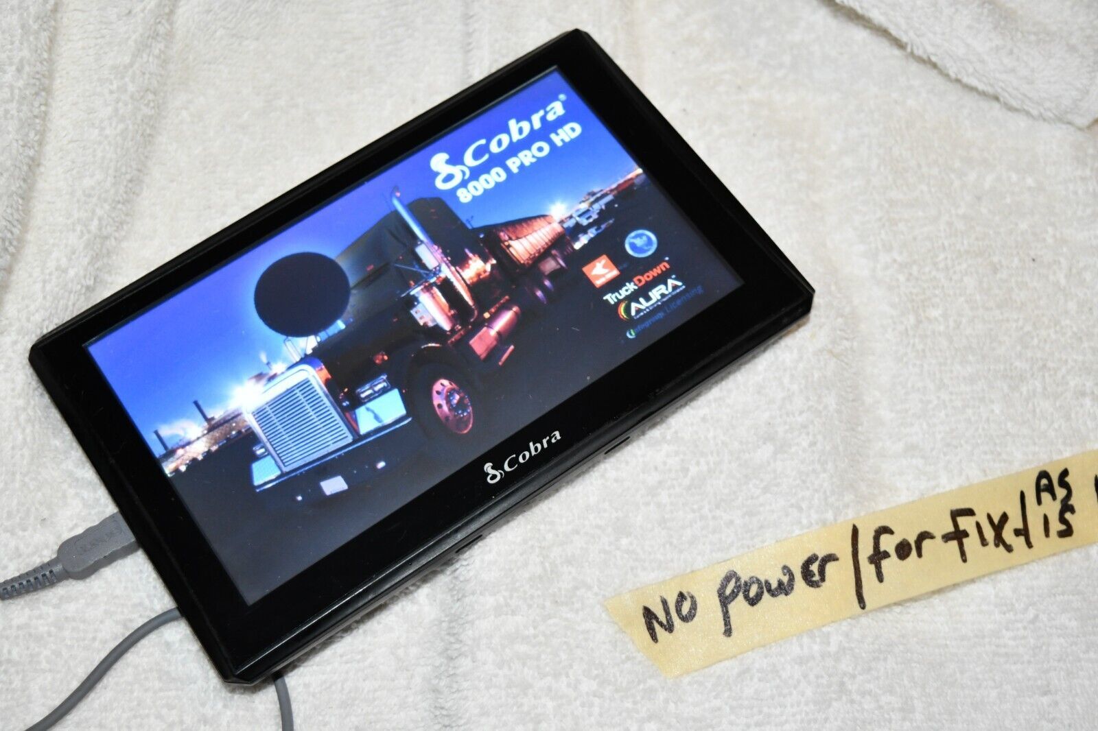 Cobra 8000 Pro HD Truck GPS 7&quot; Screen for no power / screen repair as is 1c - $69.75