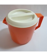 Vintage Rubbermaid  Burnt Orange 1 1/2 Quarts Pitcher Model 2745-2With W... - $451.19 MXN