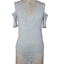 Grey Open Shoulder V Neck Short Sleeve Bodysuit Size XS - £19.55 GBP